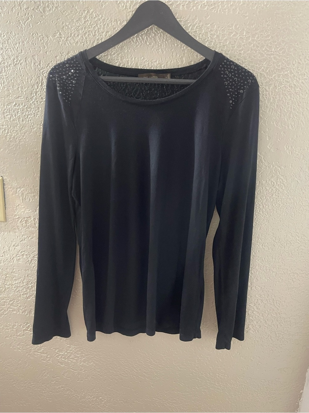 The Limited Black Long-Sleeve Top with Studded Shoulders XLarge